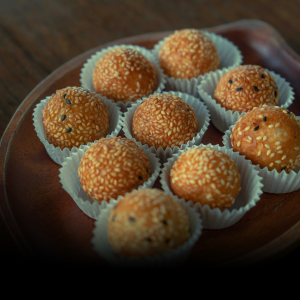 Bánh Cam / Sesame Balls