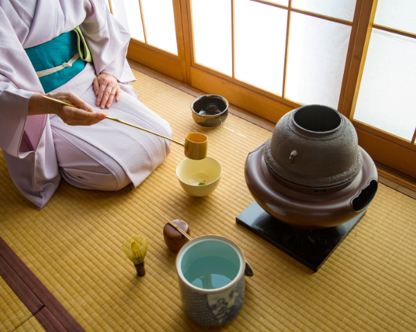 LOST IN JAPAN: FLY IN, FORK OUT™ - Image 3