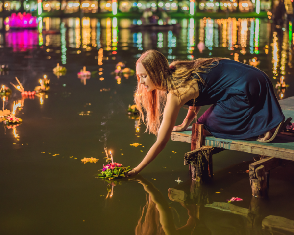 LAND OF SMILES THAILAND: LIGHT UP THE NIGHT™ - Image 3