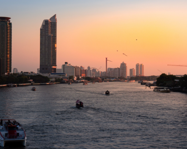 THAILAND – LAND OF SMILES: REEL TO REAL™ - Image 3