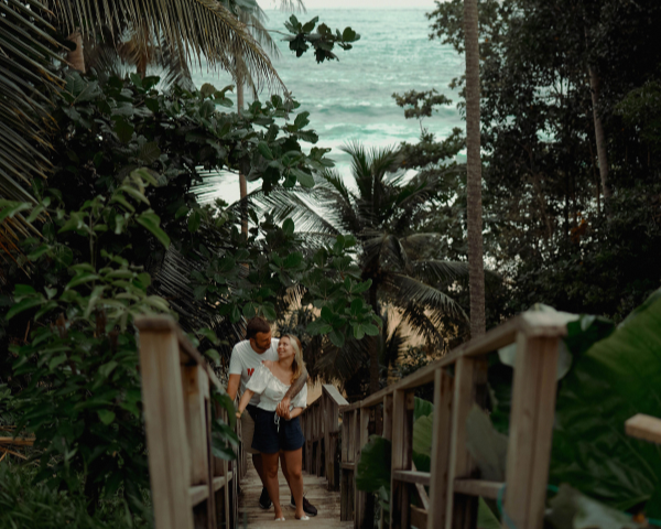 THAILAND – LAND OF SMILES: REEL TO REAL™ - Image 9