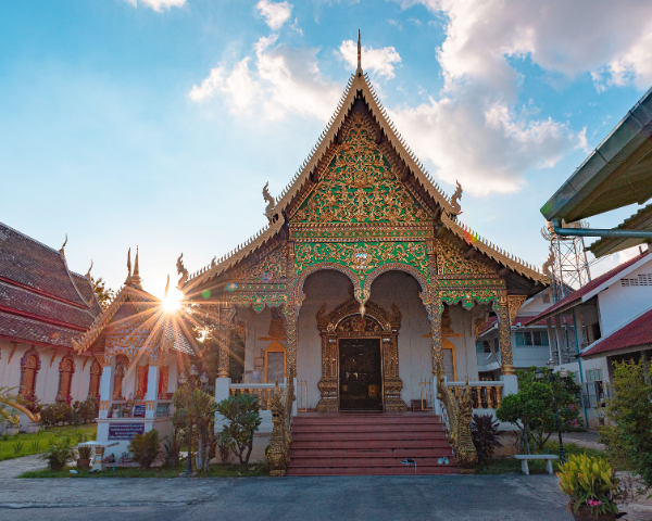 THAILAND – LAND OF SMILES: I-TEN-AIR-RARE-RE:™ - Image 2