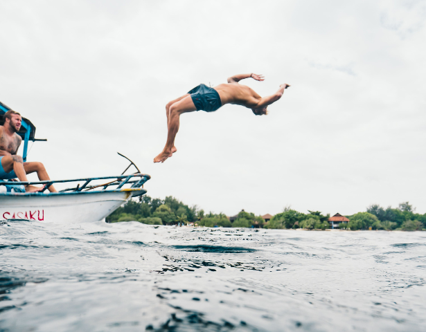 INDONESIA – EXOTIC ISLANDS: CHASING HORIZON