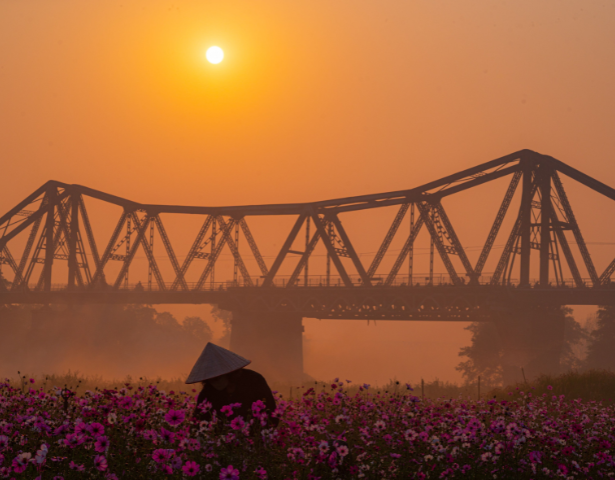 UN-PHO-GETTABLE VIETNAM: ECHOES OF AN EMPIRE™ - Image 10