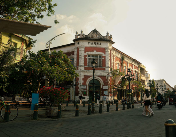 INDONESIA – EXOTIC ISLANDS: ECHOES OF AN EMPIRE™ - Image 5