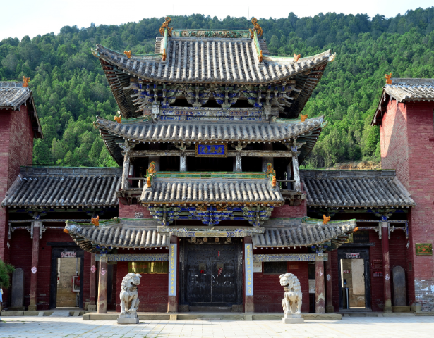 CHINA - MYSTIQUE AND INTRIGUE: ULTIMATE CHINA - Image 2